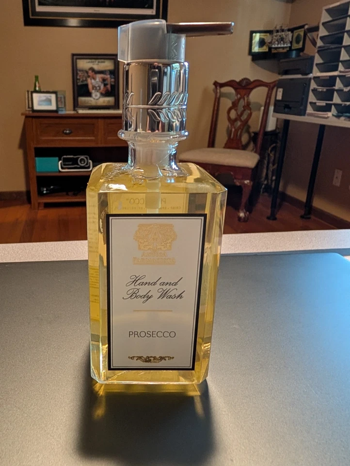 Lote de Jabón Corporal, Hidratante Corporal, Acondicionador, Baño Burbujas Antica Farmacista Foto 4 de 4