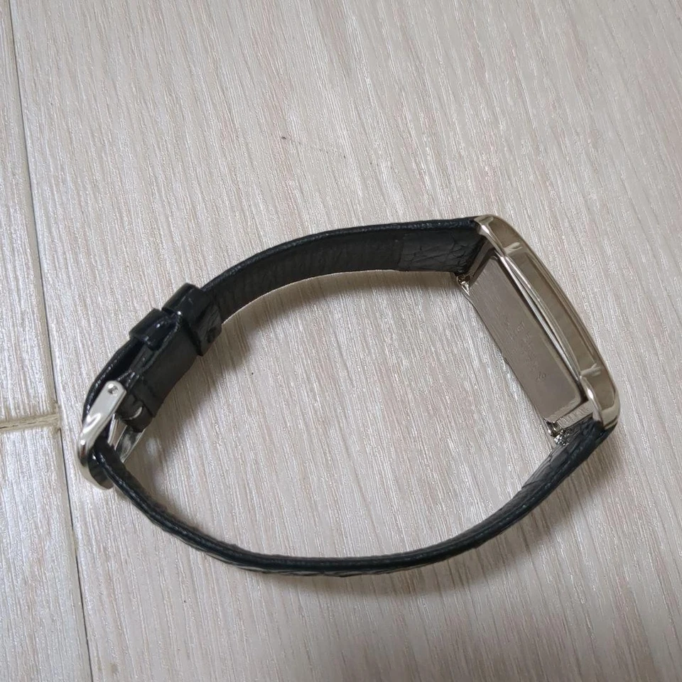 Alessi MM-252 Small Seconds Square Silver Dial Women's Watch - Image 2 of 4