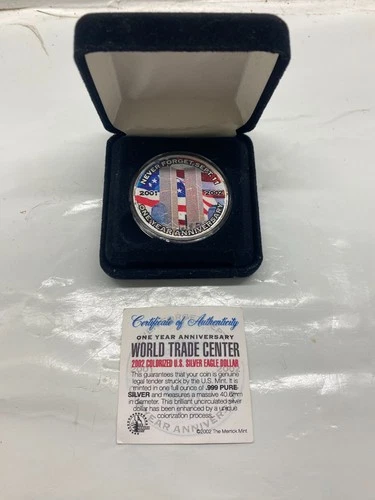 2001 - 2002 1 oz FINE SILVER COLORIZED 9-11 ONE DOLLAR COIN MINT CONDITION