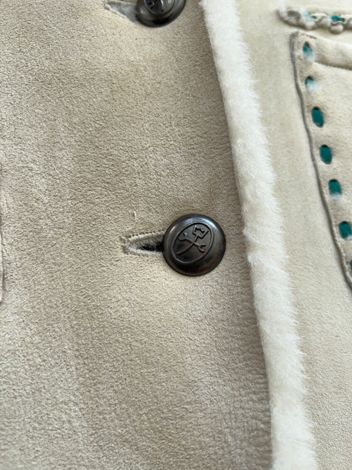 Picture 8 of 18