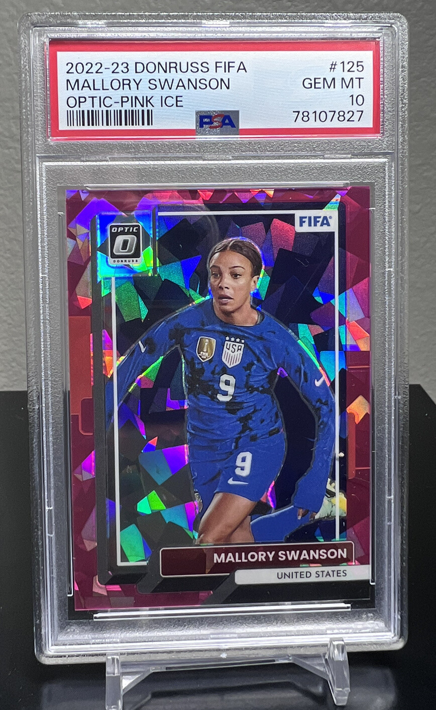 2022-23 Panini Donruss FIFA Mallory Swanson Optic Pink Ice #d/25 PSA 10 GEM Pop1