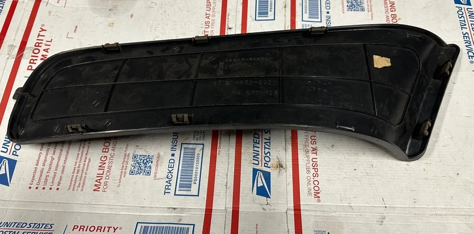 1992-1995 Honda Civic Hatchback tampa traseira esquerda alto-falante/excluir inserção - Imagem 2 de 4