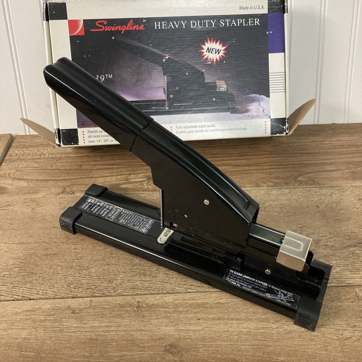 Vintage Swingline Heavy Duty Stapler 39tm w/ Original Box