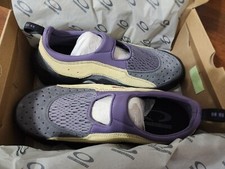 Oakley x Brain Dead Factory Team Flesh Sandal Sand / Grape Men's Size 12 In Hand
