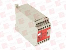 OMRON G9SA-501 AC100-240 / G9SA501AC100240 (BRAND NEW)