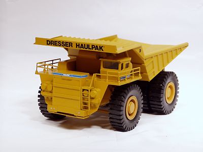 Dresser Haulpak 830E Dump Truck - 1/50 - Conrad #2720 - No Box | eBay