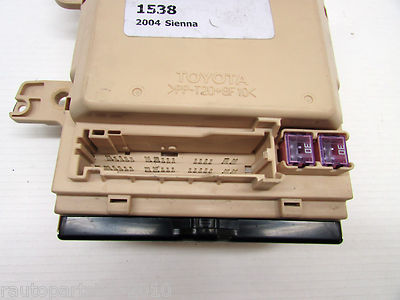 2004 TOYOTA SIENNA LE FUSEBOX FUSE UNDER DASH OEM FACTORY 04 05 06