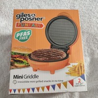 Giles & Posner Funfair Mini Griddle – Oil-Free Cooking new boxed Compact Orange