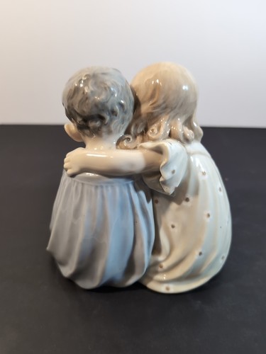 Royal Copenhagen Children Holding Dog 2" - Picture 3 of 5