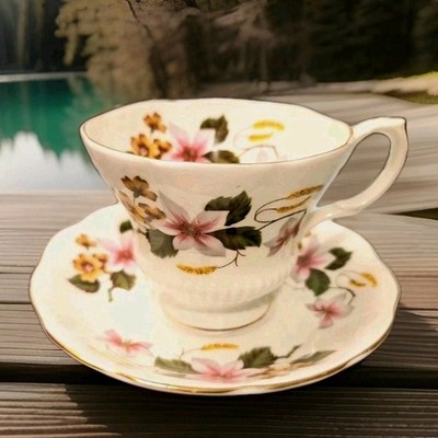  ROYAL ALBERT FOOTED Tea Cup And Saucer Bone China England 1963 MINT Condition 