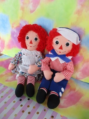 Nostalgic Knickerbocker Raggedy Ann & Andy 17