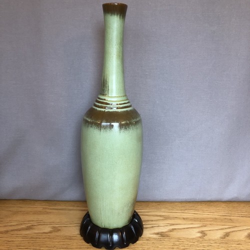 VINTAGE FRANKOMA POTTERY PRAIRIE GREEN VASE 15” Tall - Signed - #3044 - Picture 3 of 12