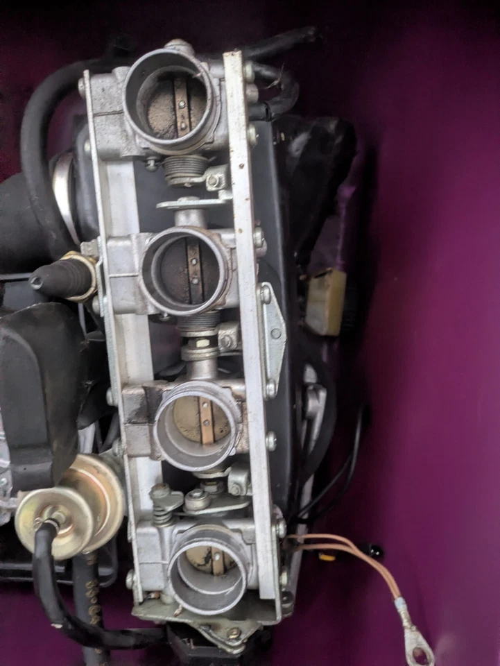 BMW K100 RT/RS (cuerpos X 4) 1985-1990 ver descripción Foto 2 de 2