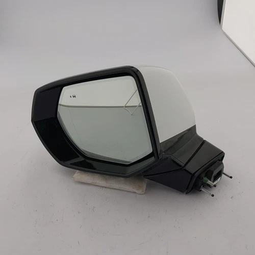 Side View Door Mirror For Tahoe Like New OEM Assy Wht No Lamp Left