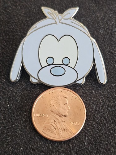 Goofy Disney Pin Tsum Tsum Mystery Collection Mickeys Christmas Carol (16) - Picture 2 of 3