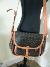 VINTAGE POLLINI ITALY COATED MONOGRAM / LOGO CROSSBODY PURSE
