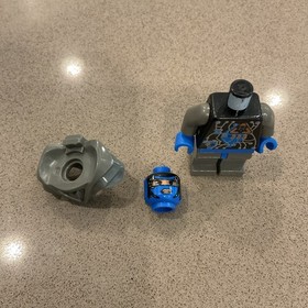 LEGO Space Insectoids Zotaxian minifigure Alien female 2965 6907 6909