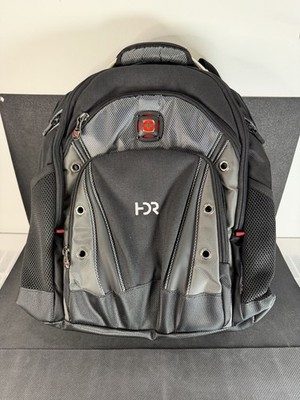 Swiss Gear Wenger Synergy 16'' Laptop Backpack, Black/Gray 27305140 -New, No Tags