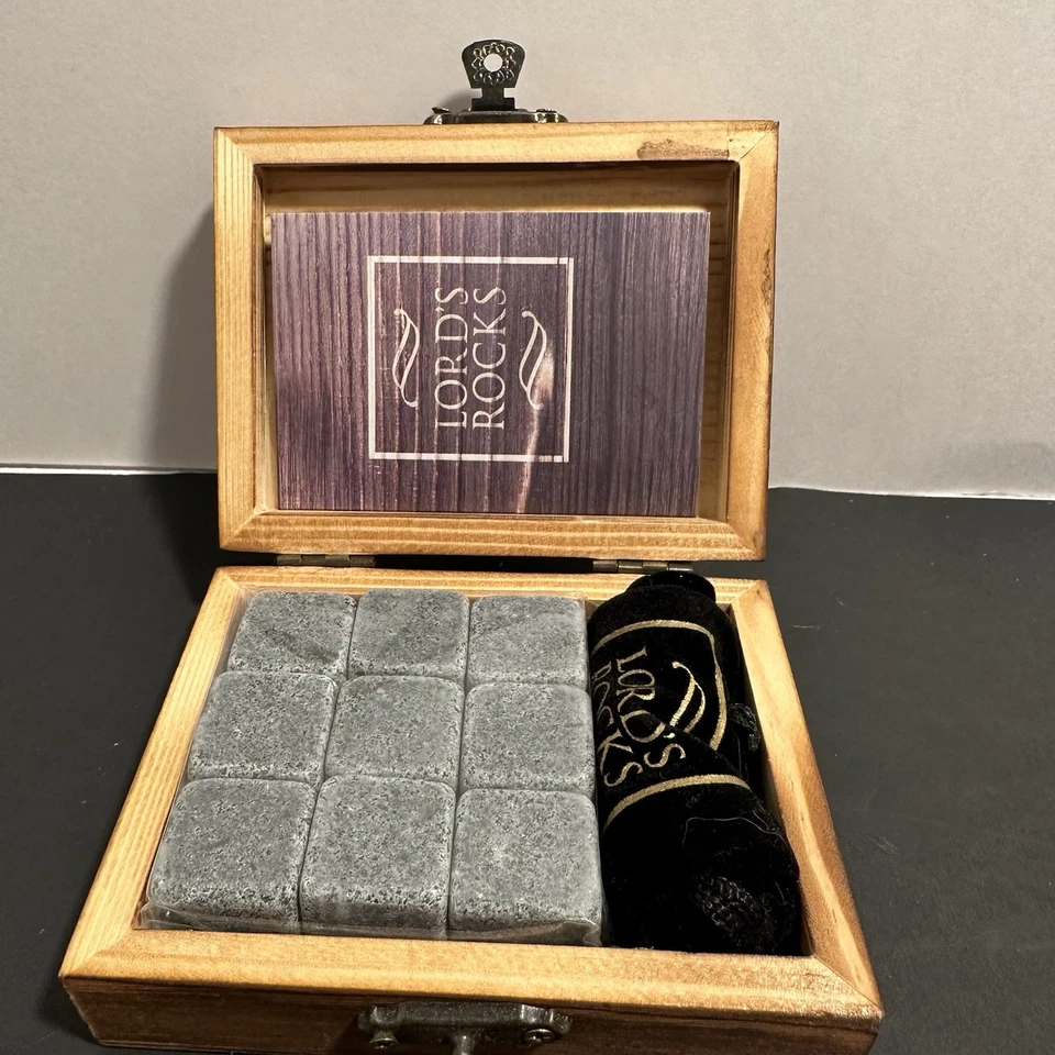 Juego de 9 piedras de whisky Lord’s Rocks en caja de regalo de madera cubitos de hielo reutilizables Foto 4 de 4