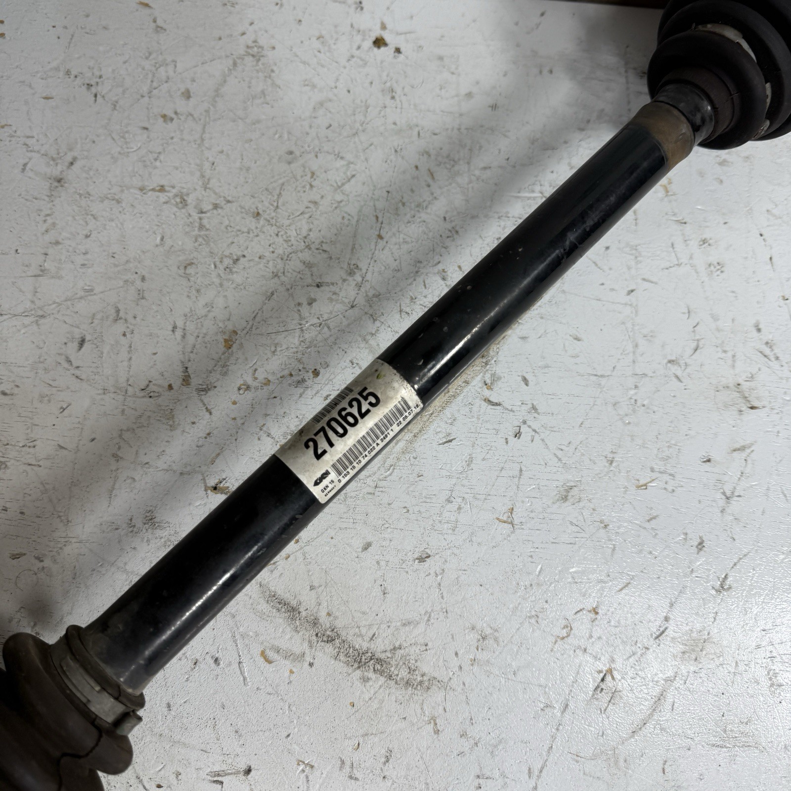 03-08 Maserati Quattroporte Left or Right Rear CV Axle Shaft M139