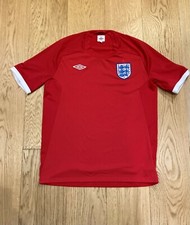 England 2010-11 Away football shirt Umbro 42/Large