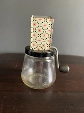 ANDROCK Vintage Nut Grinder Red Star Burst Design Made in USA Kitchen Utensils