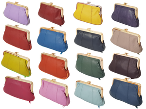 purse with bottom zipper compartment