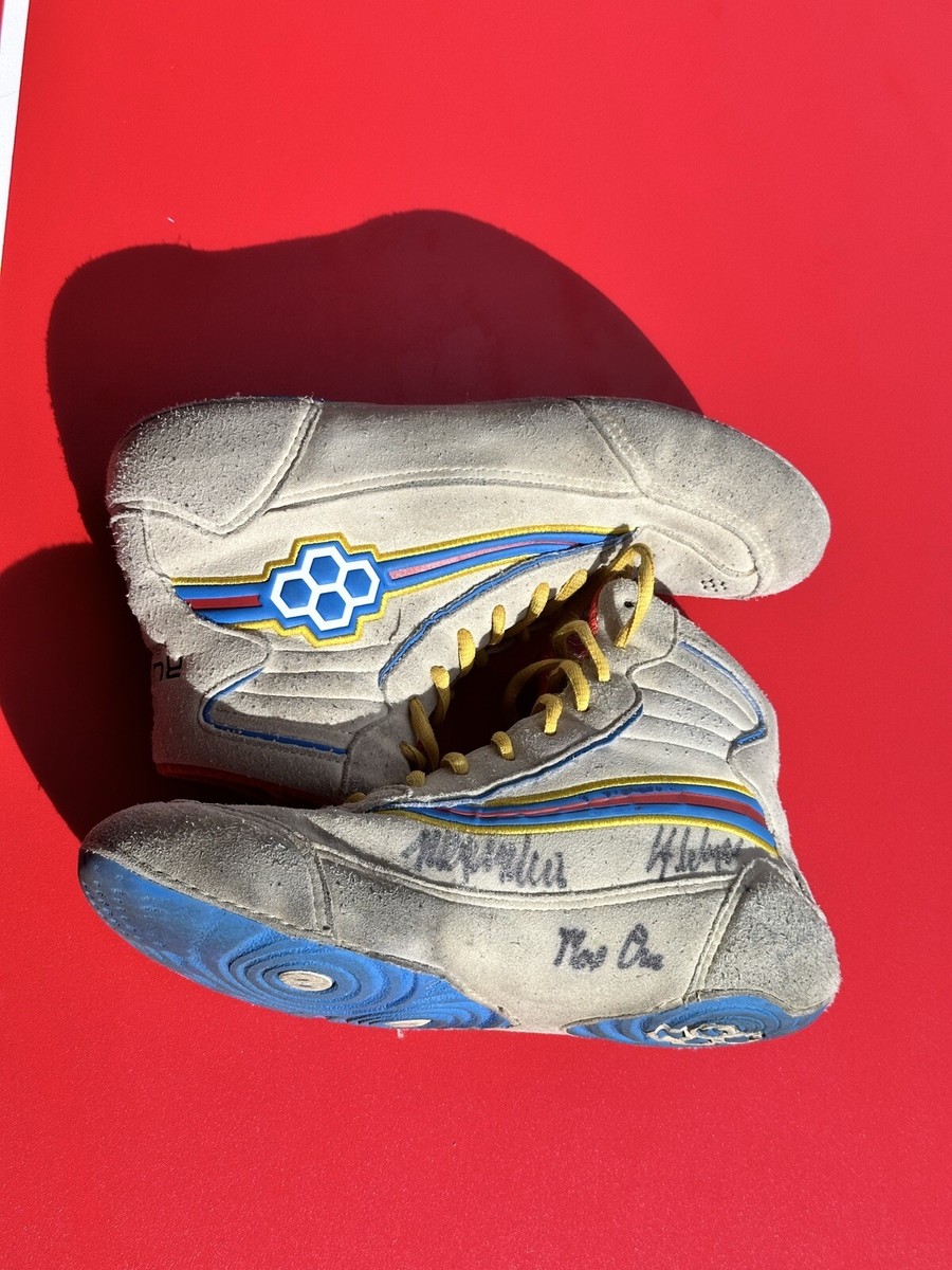 RUDIS WRESTLING Size Ninety-5 Classic Tan (toy Story) Signed