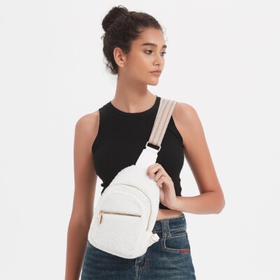 Small Sling Bag for Women Crossbody White Fleece Fanny Pack Chest Bag for  Travel