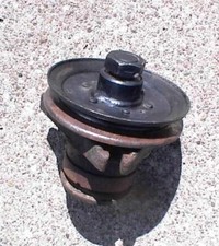 John Deere D4-259 140 300 314 316 317 318 322 330 332- 46" Deck - Outer Spindle