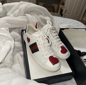 Gucci Heart Sneakers | eBay