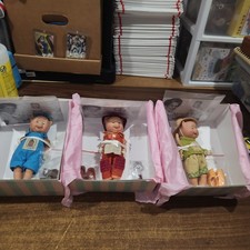 Madame Alexander Three Little Pigs Doll Set 2...