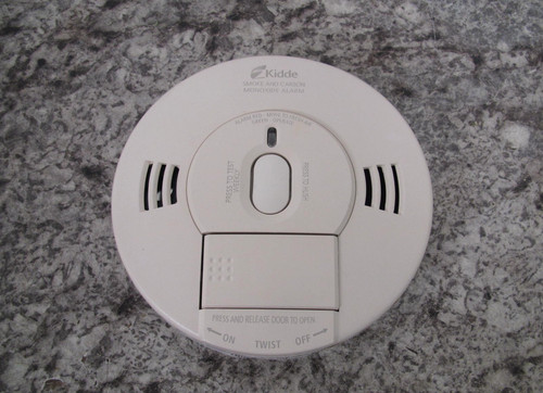 Kidde KN-COPE-IC Combination Smoke / CO Alarm / Detector w/ Base Free Shipping