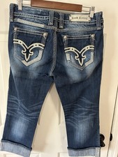 Genuine Rock Revival Denisa Women  s Size 31 Easy Capri Cuffed Slight Distressed