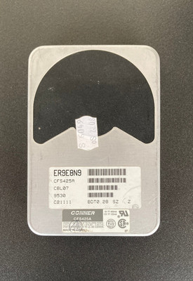 Retro Festplatte IDE PATA HDD 3.5'' Conner CFS425A 425MB 64KB Cache 3600U/min