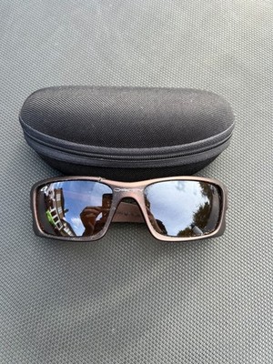 Oakley Crankcase Herren Sonnenbrille braunes Gestell rechteckig gewickelt - gebrochenes Gestell