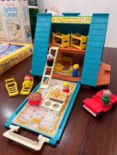 Vintage Fisher Price Play Family COMPLETE your A FRAME #990 - YOU CHOOSE