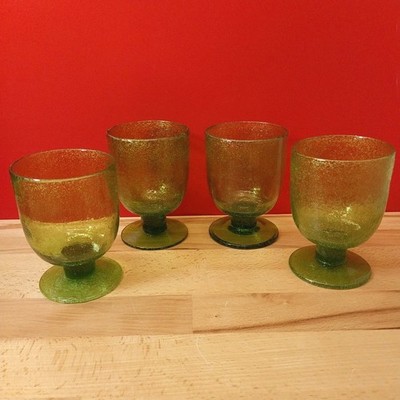Vtg Set of 4 MCM Hand Blown Translucent Green Seeded Glass Bubble Glass Goblets