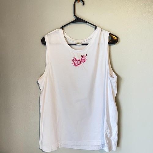 Vintage 90s white tank top with pink flower
