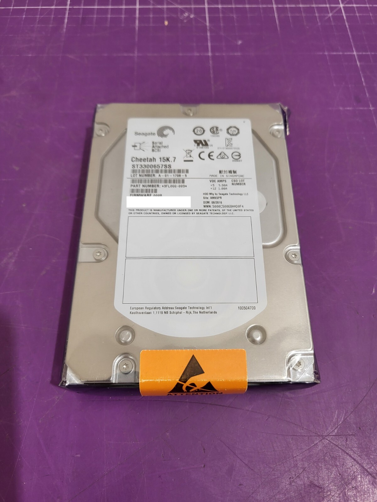 Seagate Cheetah 15K.7 300GB SAS 6Gb/s 15000RPM 3.5" Internal Hard Drive – 16MB Cache, High-Performance For Servers