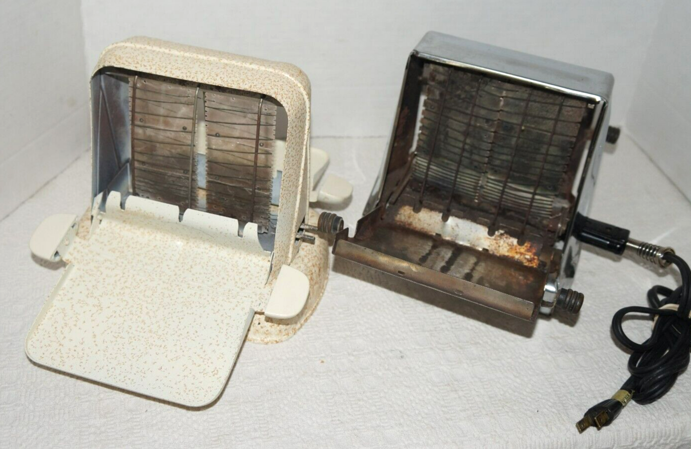 2 Vintage/Antique 2Slice TOASTERS Heatmaster & Lady Dover eBay