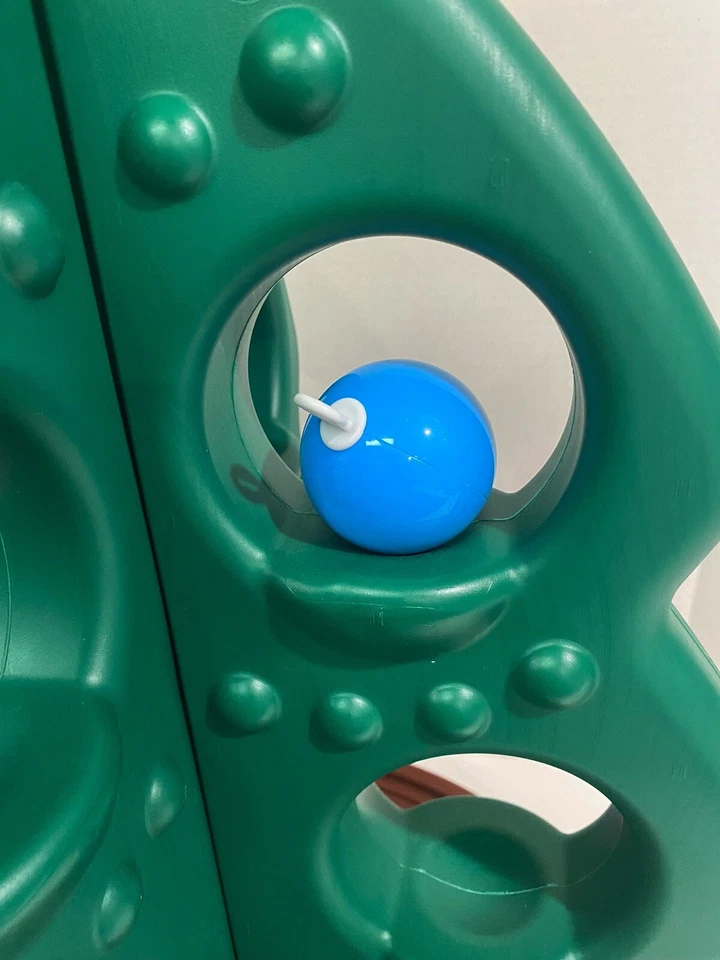 Step2 Mi Primer Árbol de Navidad Estrella Corazón Bola Como Se Muestra Adornos Fingir Juego Foto 2 de 4