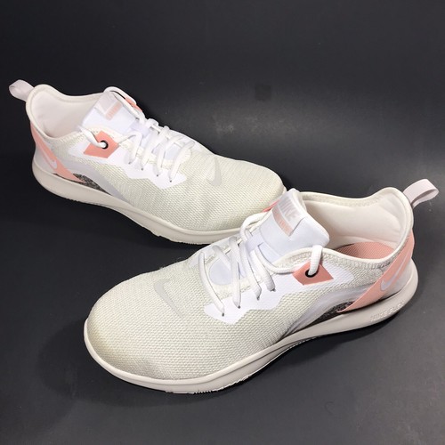 nike womens flex tr9