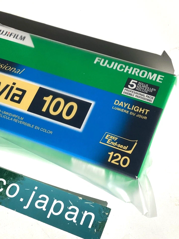 Fujifilm Fujichrome Velvia 100 ISO Color Reversal Film 120 5-Pack Exp 2025 JAPAN - Image 3 of 4