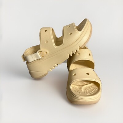 Crocs Women's 10, M 8 US Hiker Xscape Sandal Vanilla Platform
