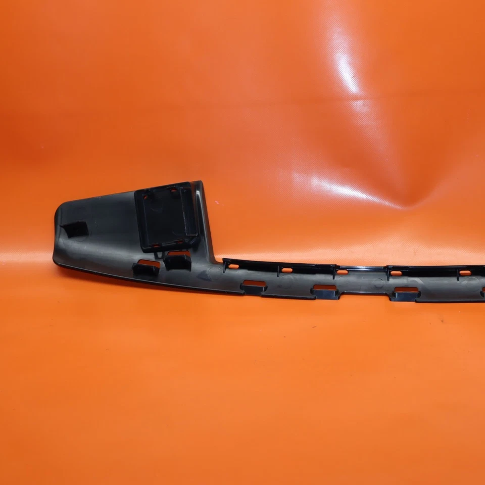 SOPORTE PARACHOQUES TRASERO LAMBORGHINI URUS 2019 2020 2021 2022 2023 4ML807941 OEM Foto 2 de 4