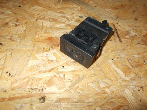 Schalter Sitzheizung VW Passat 3BG 3B0963563C