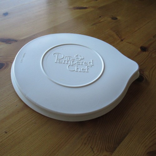 Pampered Chef Replacement Lid for Classic Batter Bowl with Spout 2 qt Large