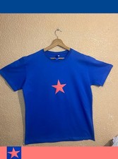 T-shirt bleu étoile rose