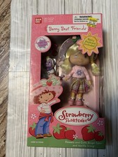 2003 Strawberry shortcake Flowers And Curls  Angel cake  And Vanilla icing doll